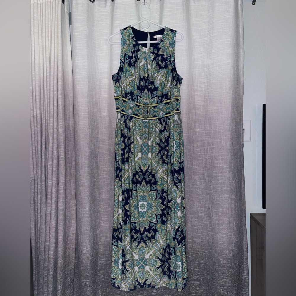 Pretty patterned maxi dres - Picture 2 of 3